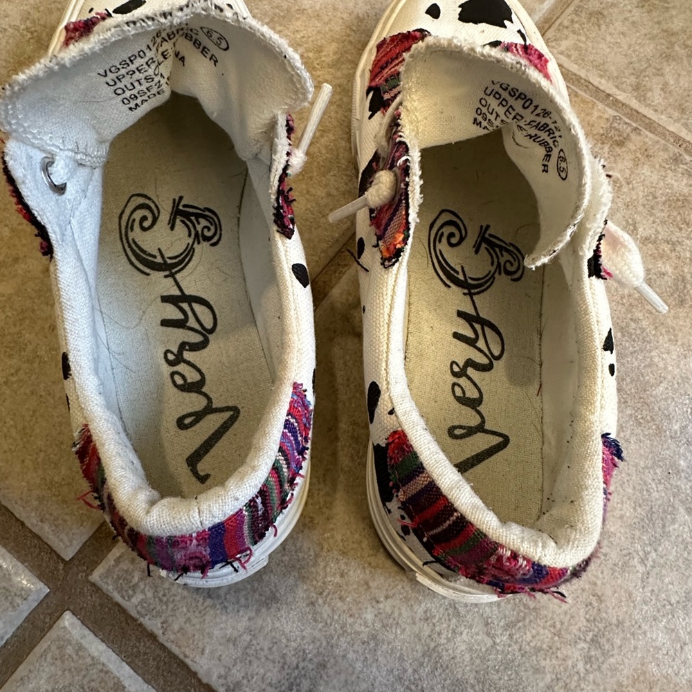 Very G Ladies Cosmic Cow Print Shoes W 6.5 - Picture 9 of 9